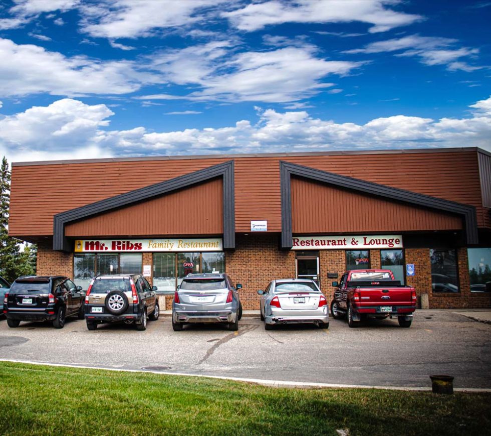 About Us Mr. Ribs Family Restaurant & Neighbourhood Pub Saskatoon, SK